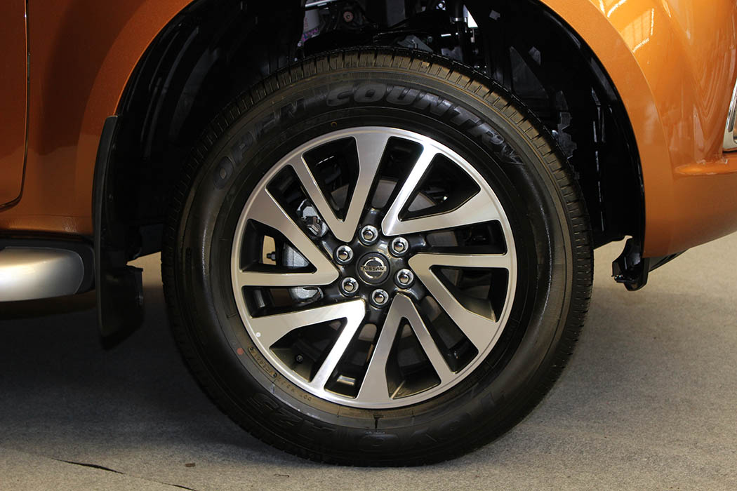 NIssan NP300 Navara 2015