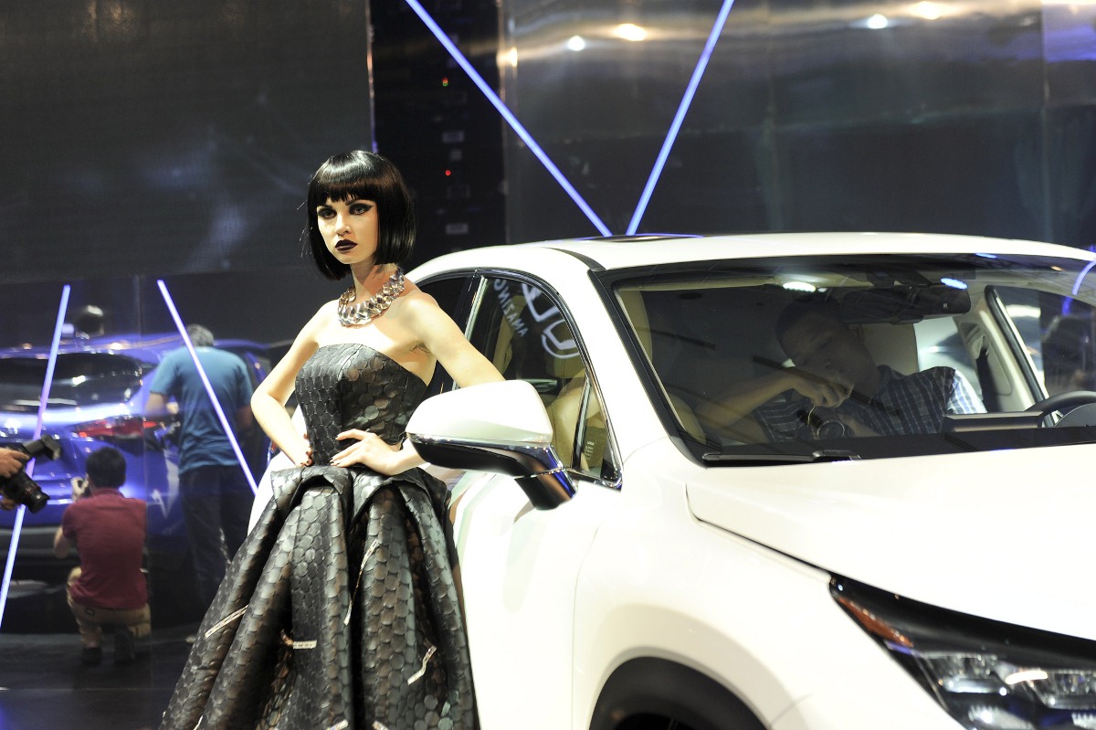 2015 Lexus NX200t Fashion- Autovina