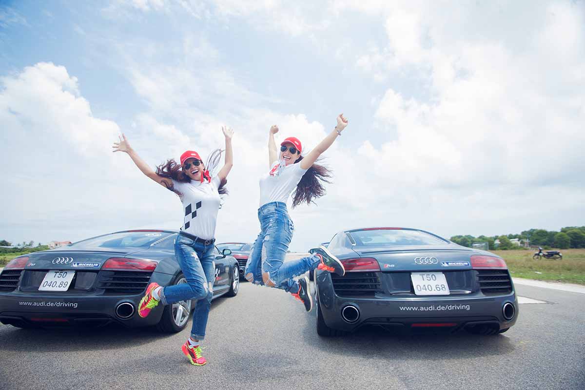 Chị em Thuý Hằng - Thuý Hạnh 