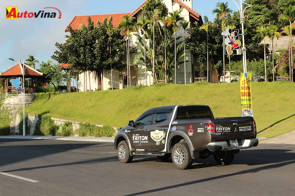 Mitsubishi Triton trong cuộc sống thường ngày như  một phương tiện giao thông gia đình, một chiếc xe địa hình offroad  giải trí, khám phá thiên nhiên và là một xe hơi nhỏ sử dụng cho đi làm, di chuyển trong thành phố hay  đi công tác xa