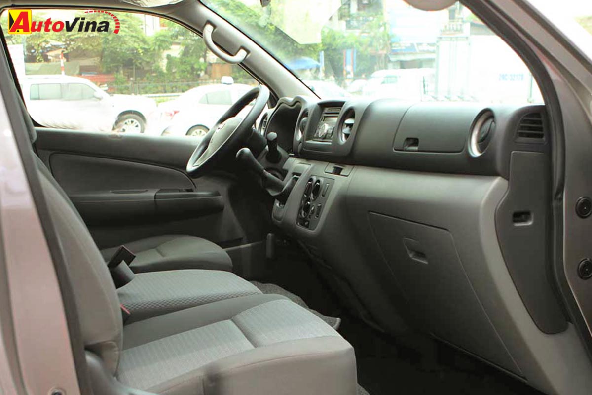 2015 Nissan NV350 Urvan