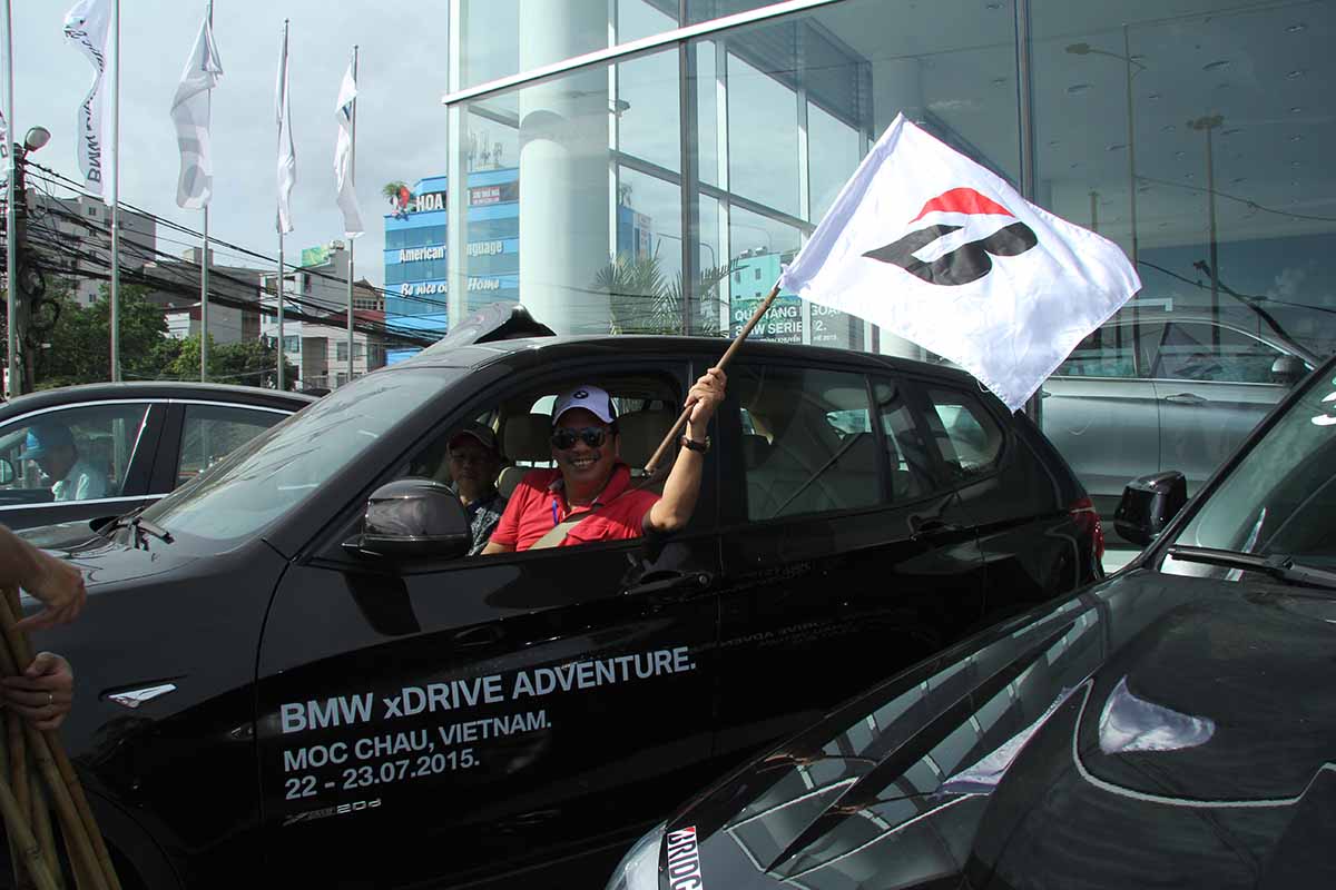 Bridgestone cùng BMW chinh phục Tây Bắc