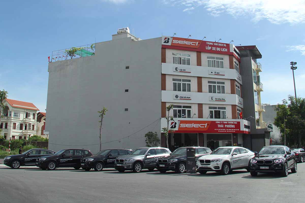 Bridgestone cùng BMW chinh phục Tây Bắc