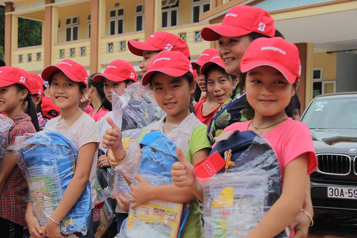 Bridgestone cùng BMW chinh phục Tây Bắc