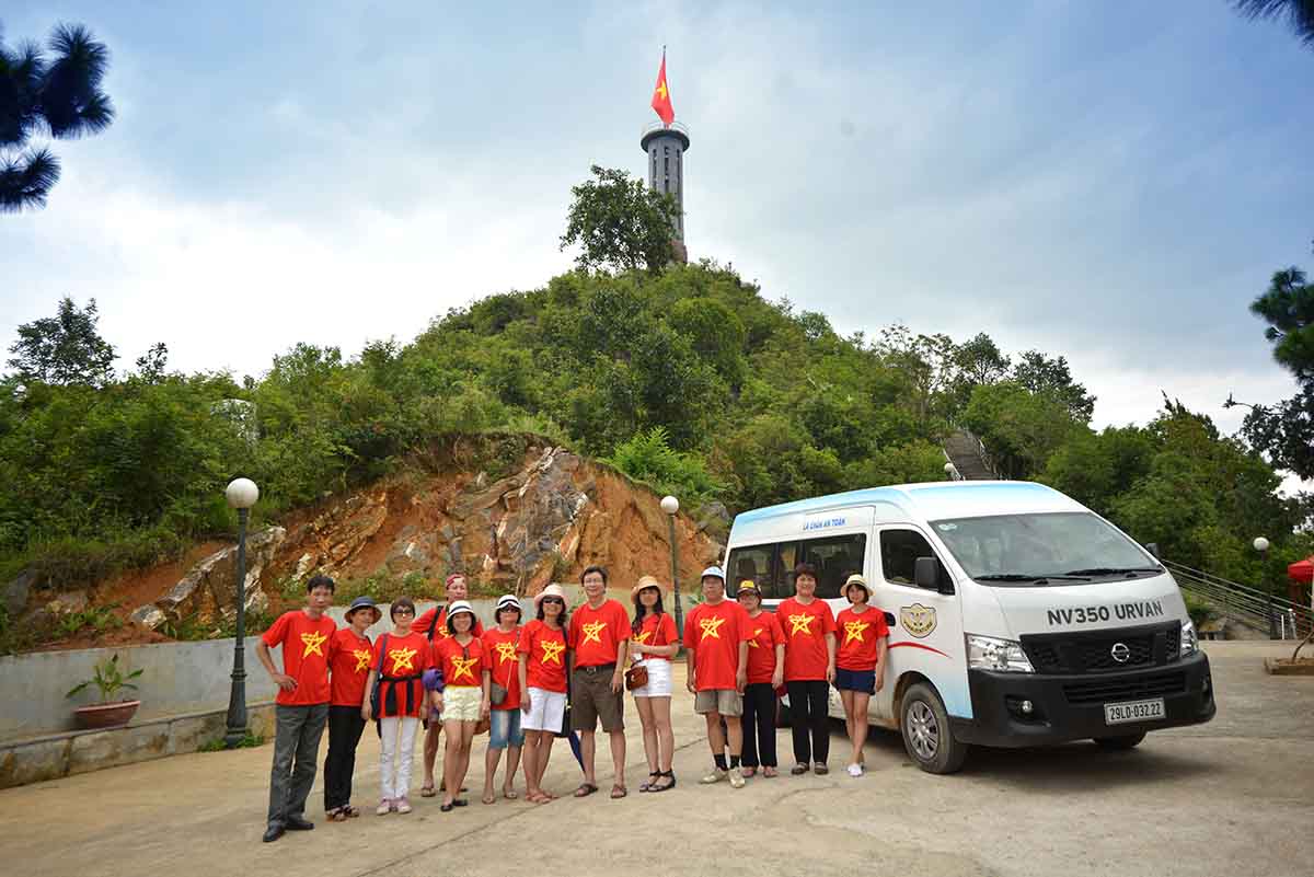 Nissan NV350 Urvan Chinh phục Hà Giang