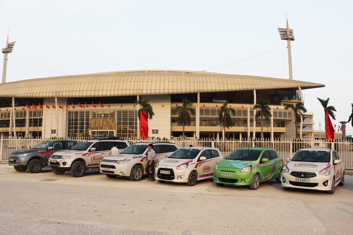 Mitsubishi Caravan Xuyên Việt 2015 tiết kiệm nhiên liệu