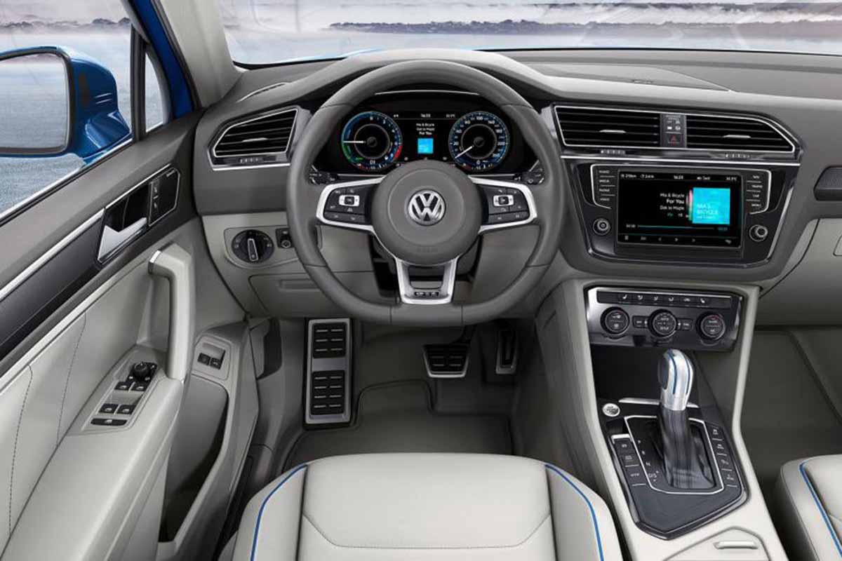 Volkswagen Tiguan 2016 ra mắt tại Frankfurt Motor show 2015 Volkswagen Tiguan 2016 ra mắt tại Frankfurt Motor show 2015
