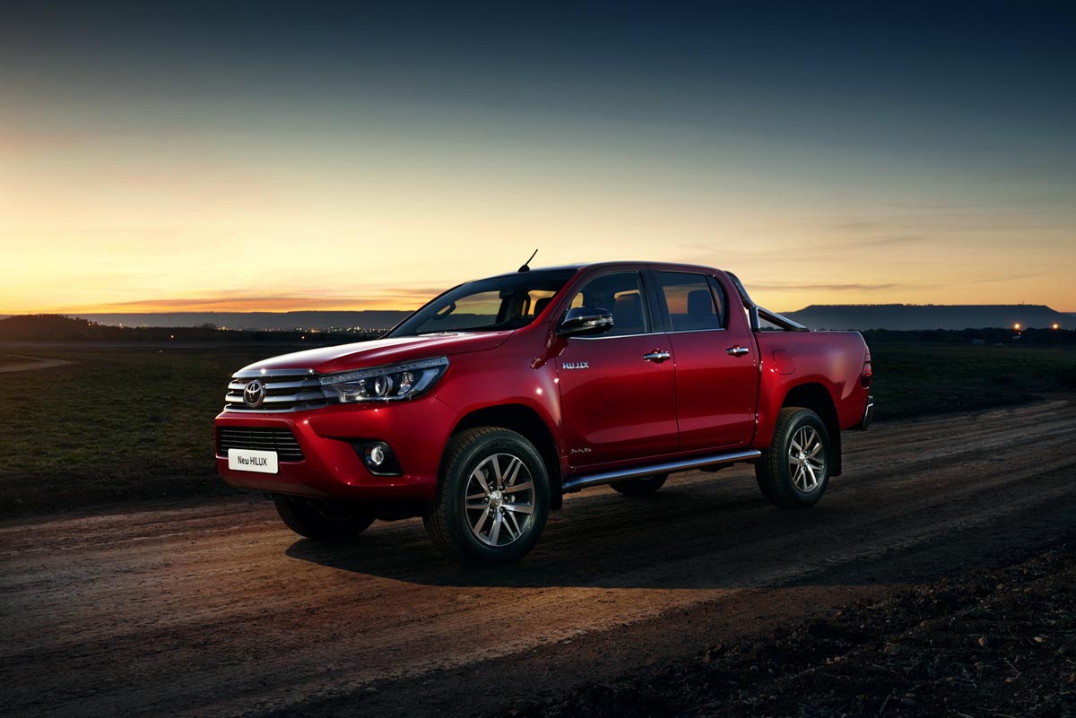 Toyota Hilux mới ra mắt tại Châu Âu Toyota Hilux mới ra mắt tại Châu Âu