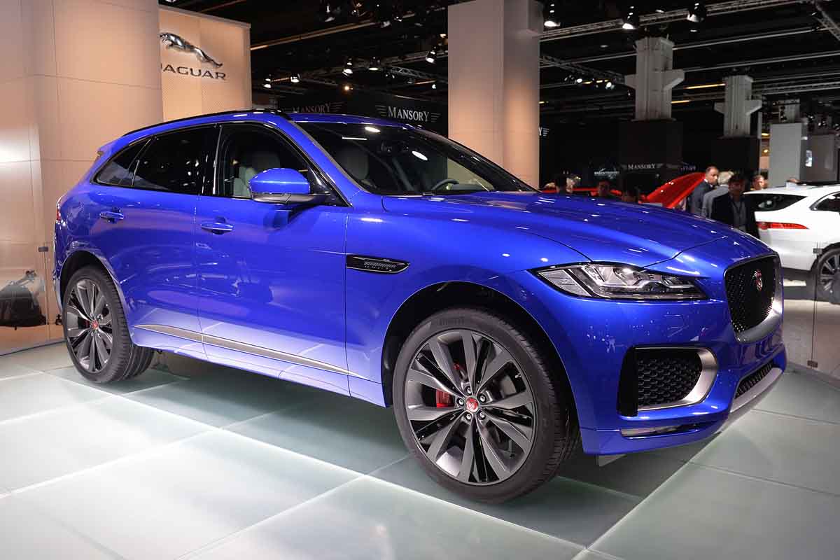 Giá bán xe Jaguar F-Pace