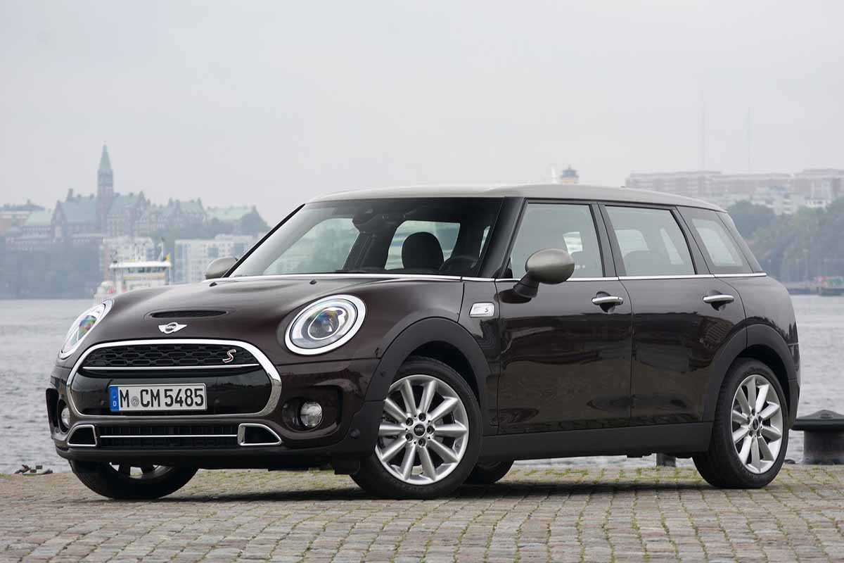 MINI Clubman công bố giá bán