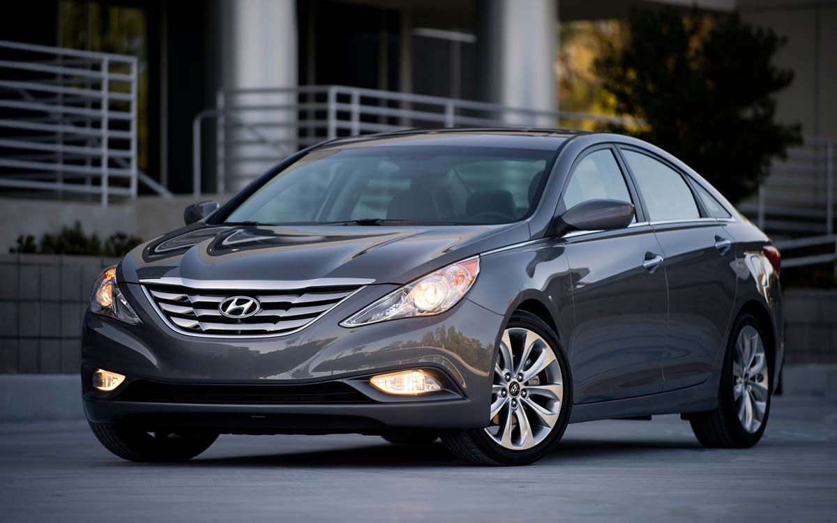 Hyundai Sonata 2012 bị triệu hồi tại Mỹ Hyundai Sonata 2012 bị triệu hồi tại Mỹ