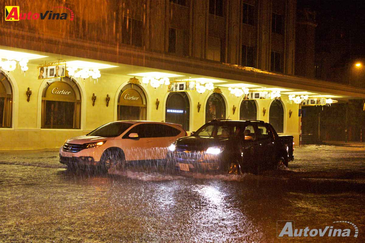 Colorado-trong-cơn-mưa-Hà-Nội-9-2015 04