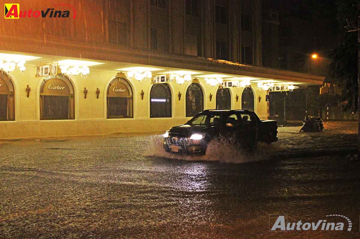 Colorado-trong-cơn-mưa-Hà-Nội-9-2015