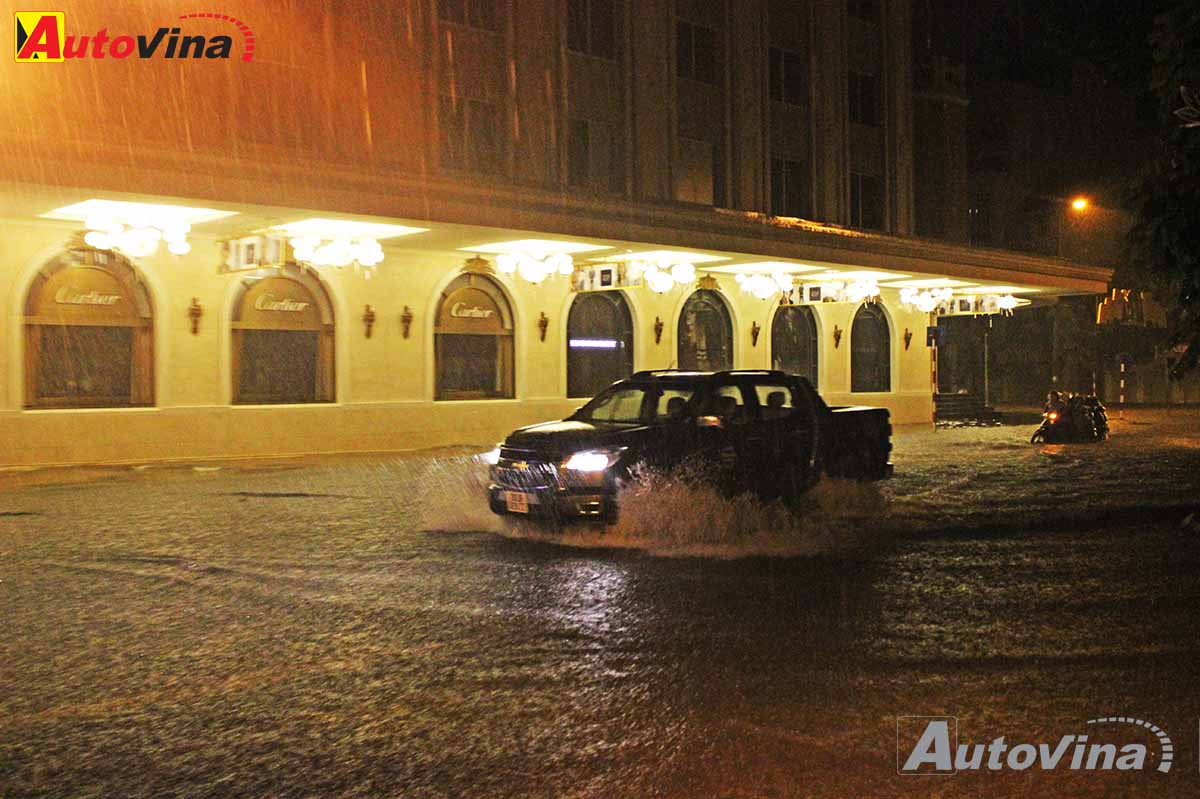 Colorado-trong-cơn-mưa-Hà-Nội-9-2015