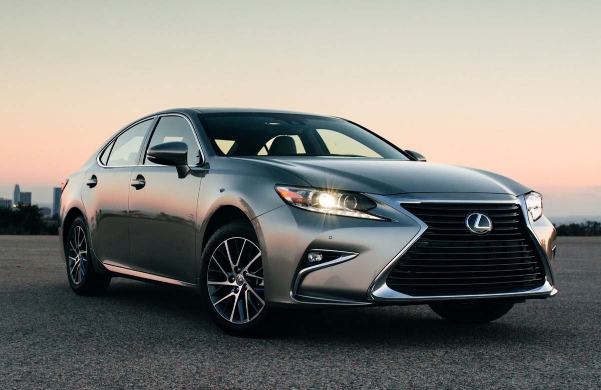 Lexus ES 2016 có mặt tại Việt Nam Lexus ES 2016 có mặt tại Việt Nam