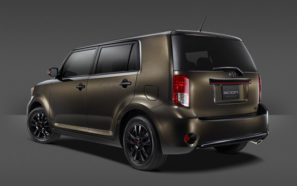 Scion xB 686 parklan edition