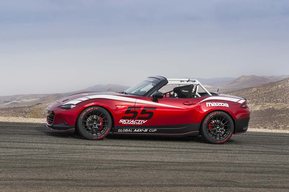 mazda mx-5 cup công bố giá bán