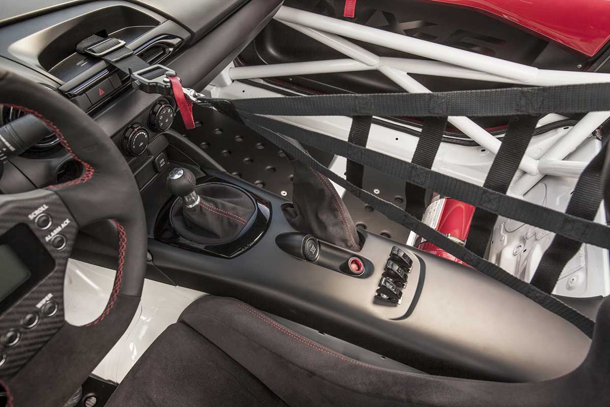 Mazda MX-5 cup công bố giá bán