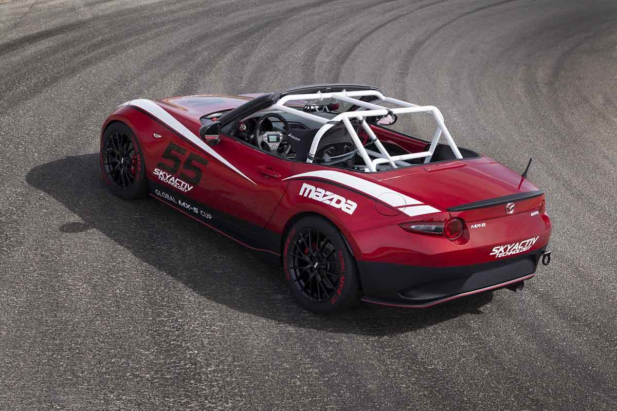 mazda mx-5 cup công bố giá bán