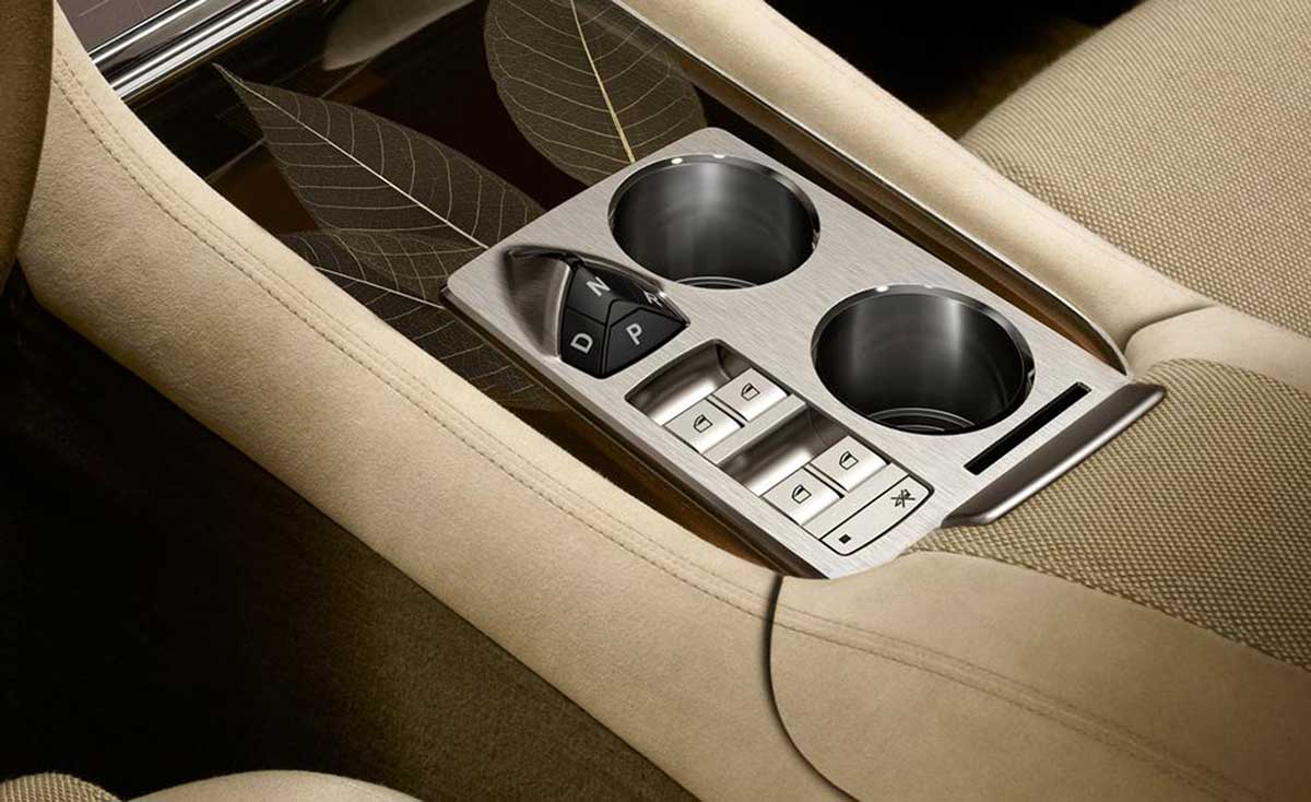 karma quay trở lại thị trường