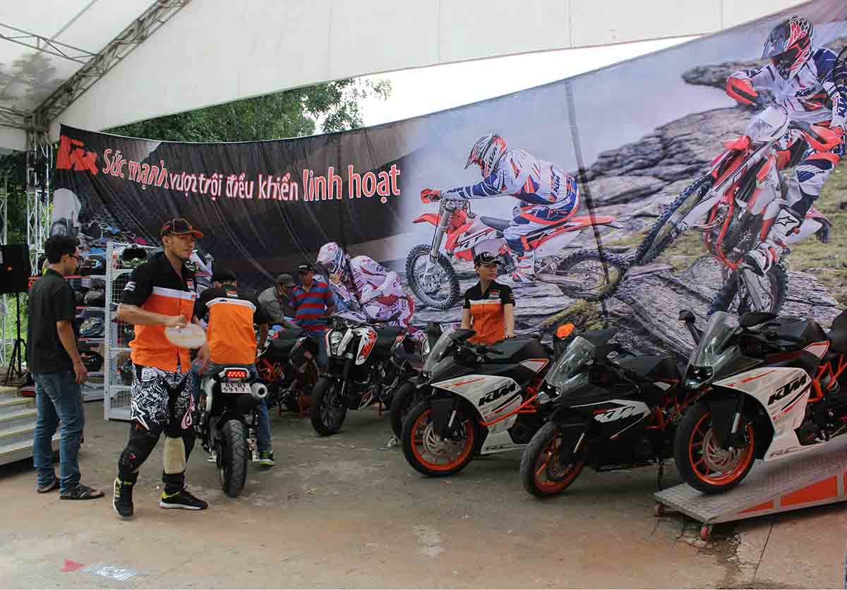 Những hình ảnh tại giải đua mô tô Honda Bình Dương Những hình ảnh tại giải đua mô tô Honda Bình Dương