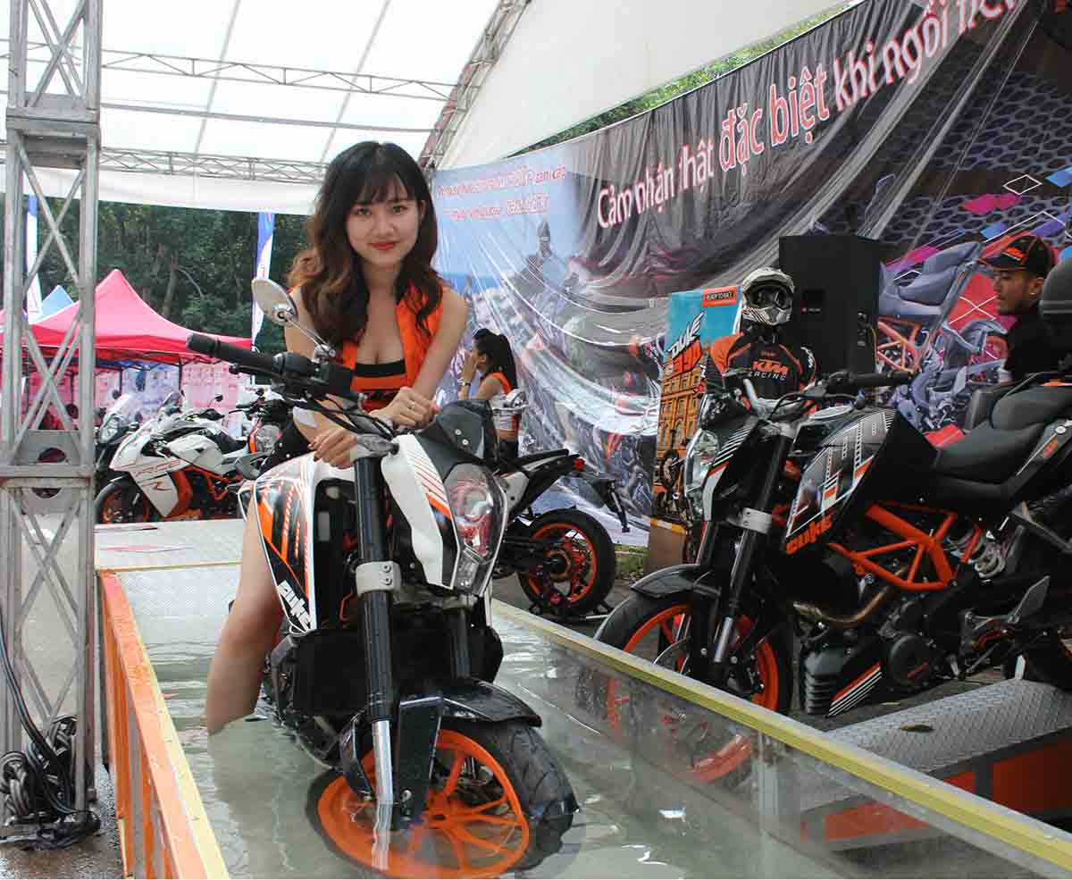 Những hình ảnh tại giải đua mô tô Honda Bình Dương Những hình ảnh tại giải đua mô tô Honda Bình Dương