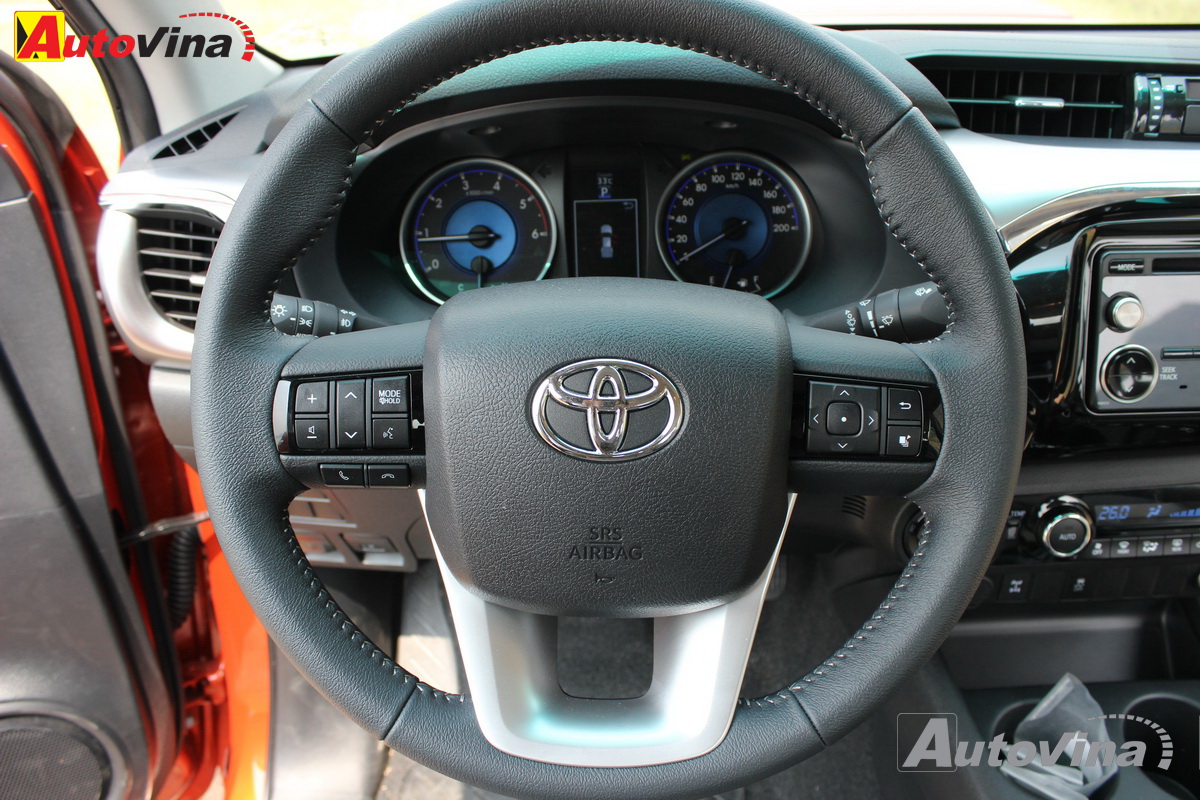Trải nghiệm Toyota Hilux 2016 mới