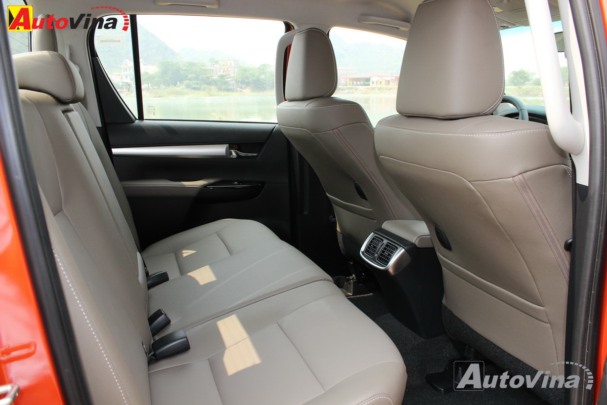 Trải nghiệm Toyota Hilux 2016 mới