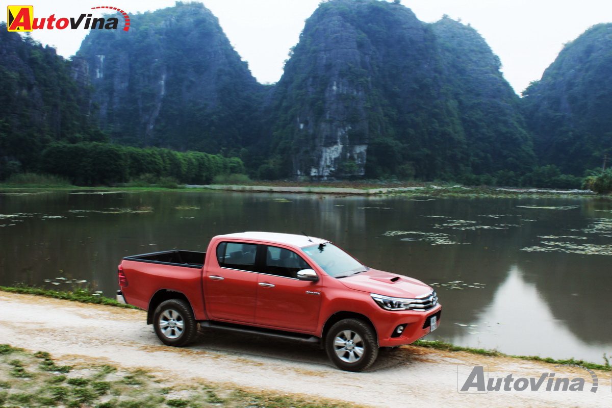 Trải nghiệm Toyota Hilux 2016 mới