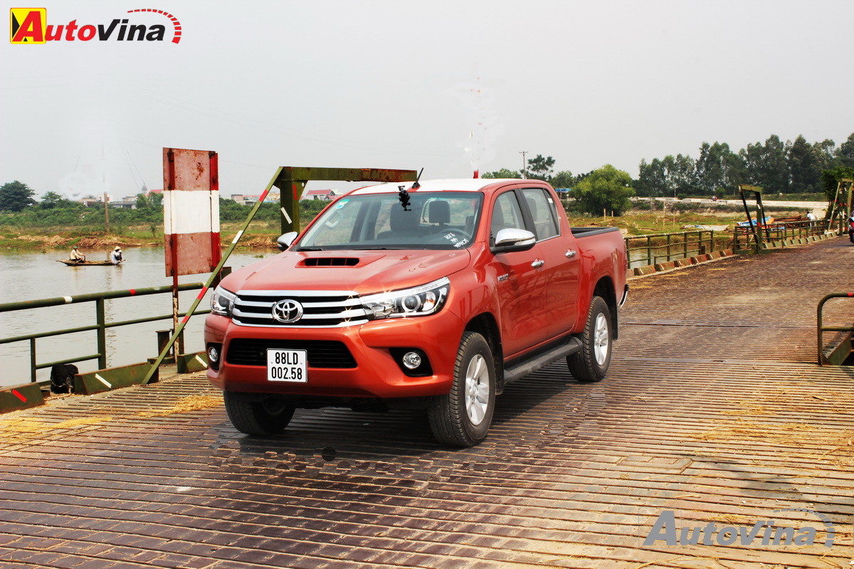 Trải nghiệm Toyota Hilux 2016 mới