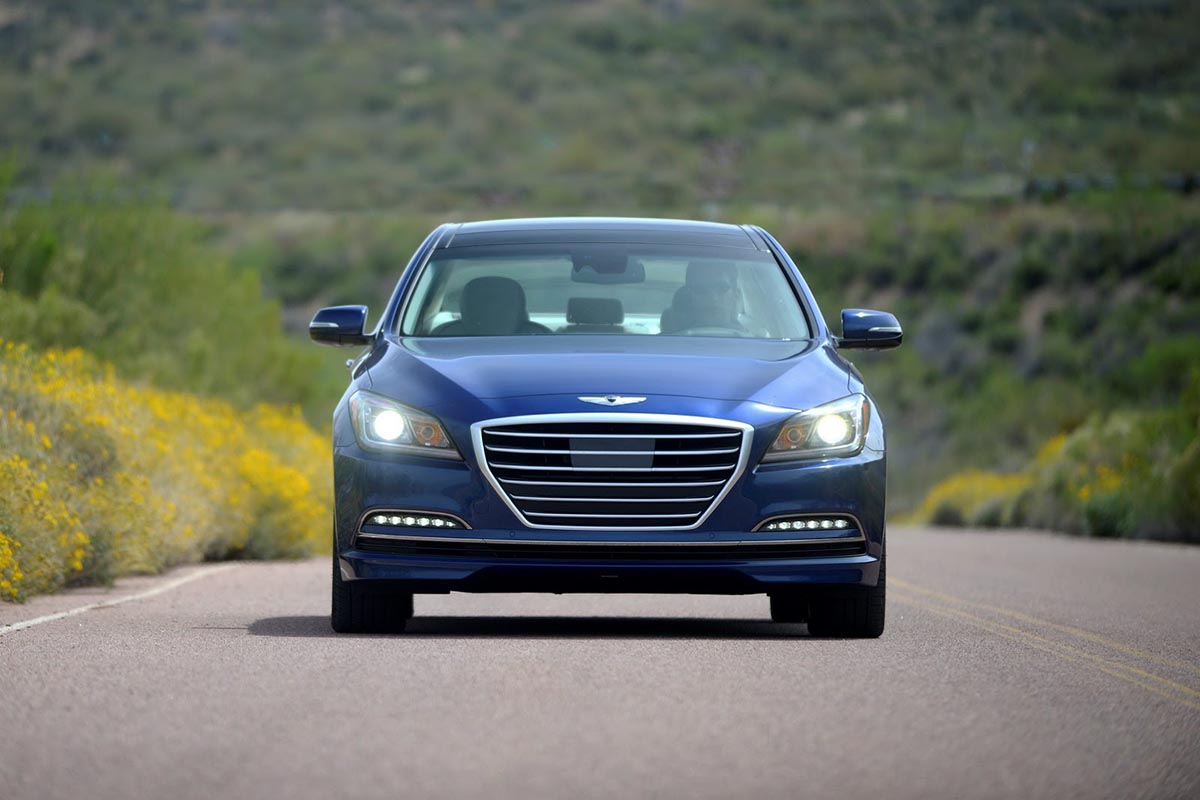 Hyundai Genesis và Azera ra mắt phiên bản mới