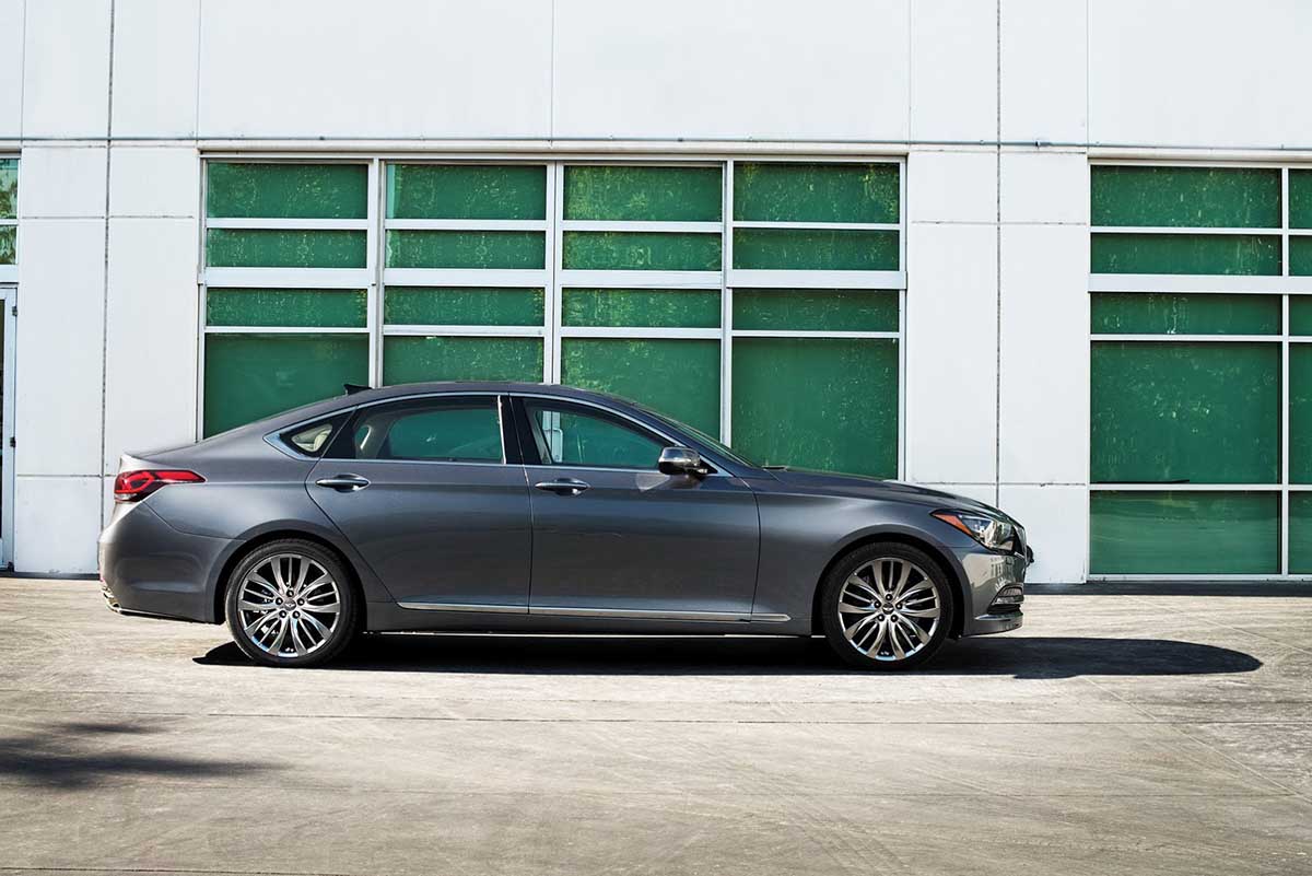 Hyundai Genesis và Azera ra mắt phiên bản mới