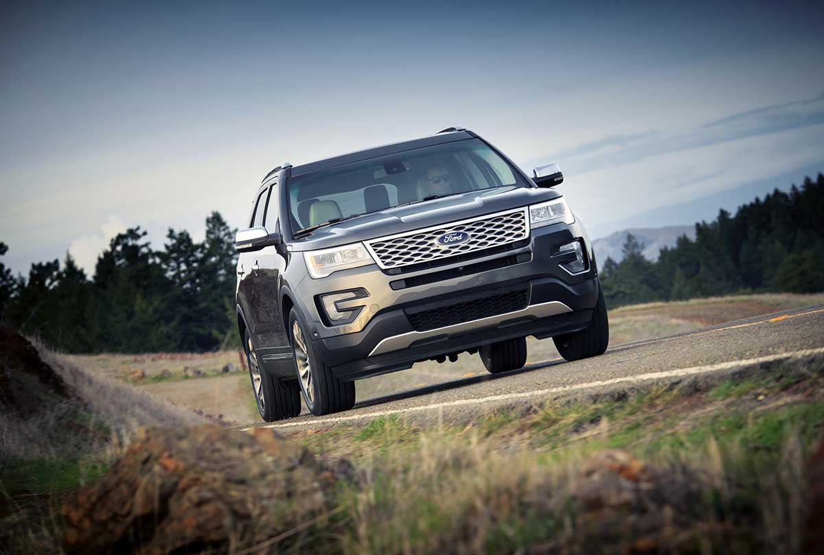 Ford Explorer Platinum 2016 chính thức ra mắt