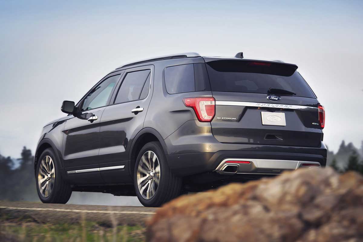 Ford Explorer Platinum 2016 chính thức ra mắt