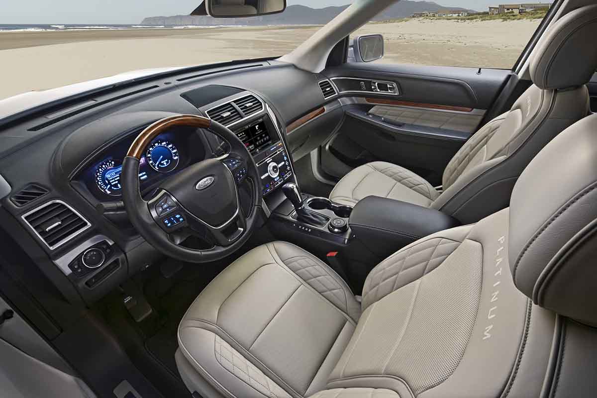Ford Explorer Platinum 2016 chính thức ra mắt