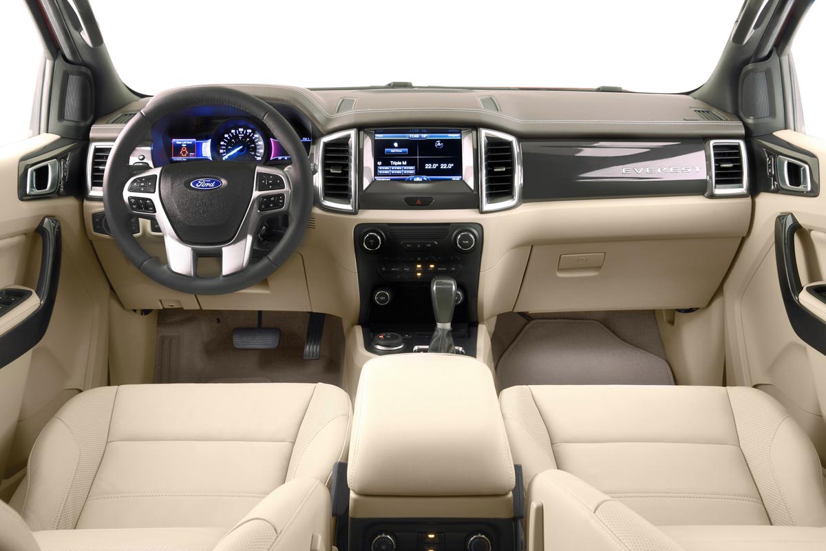 Ford Everest 2015 có tới VMS