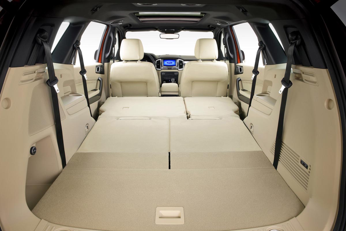 Ford Everest 2015 có tới VMS