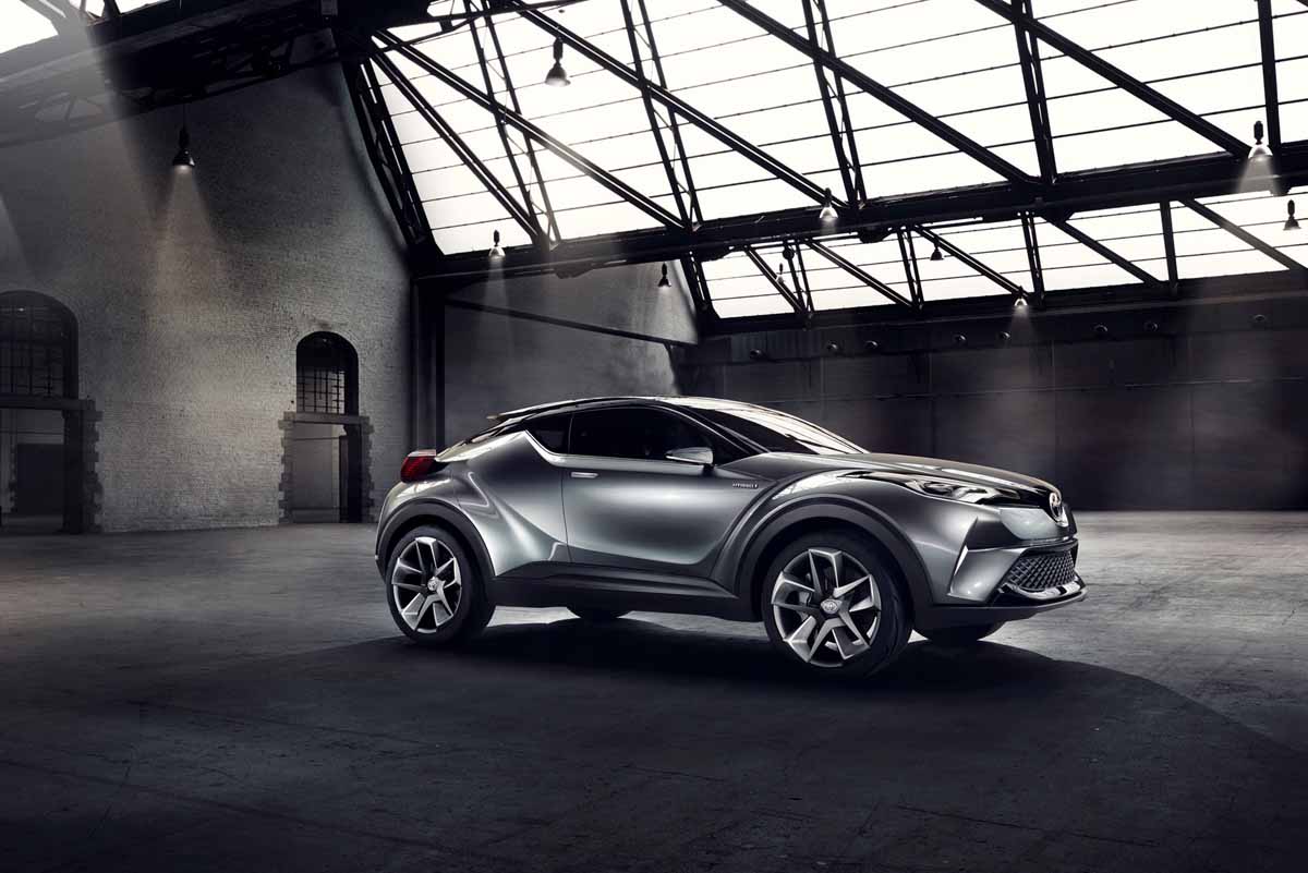Toyota C-HR lên kế hoạch ra mắt bản sản xuất