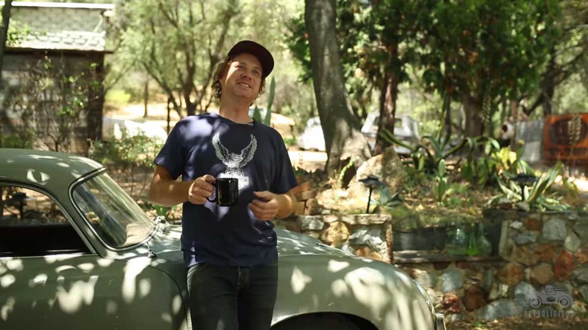 Chân dung người may mắn sở hữu chiếc xe cổ Porsche 356