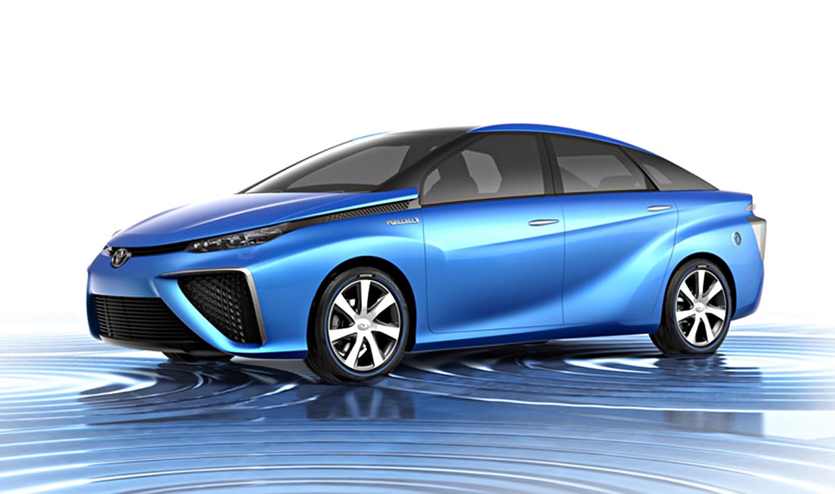 Hai mẫu xe mới Toyota Việt Nam mang tới VMS 2015