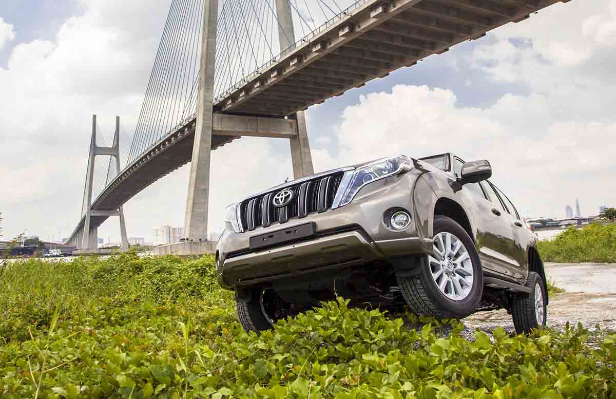 Toyota Việt Nam giới thiệu Prado 2015
