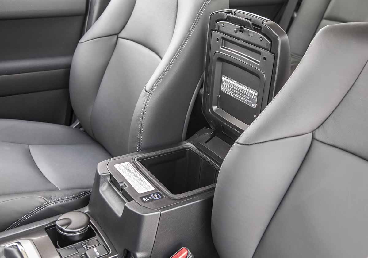 Toyota Việt Nam giới thiệu Prado 2015