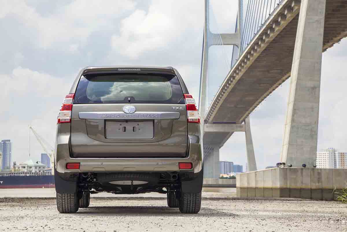 Toyota Việt Nam giới thiệu Prado 2015