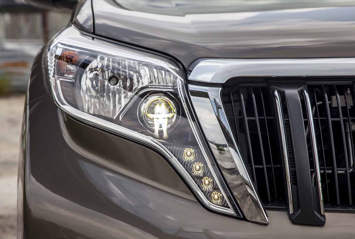 Toyota Việt Nam giới thiệu Prado 2015