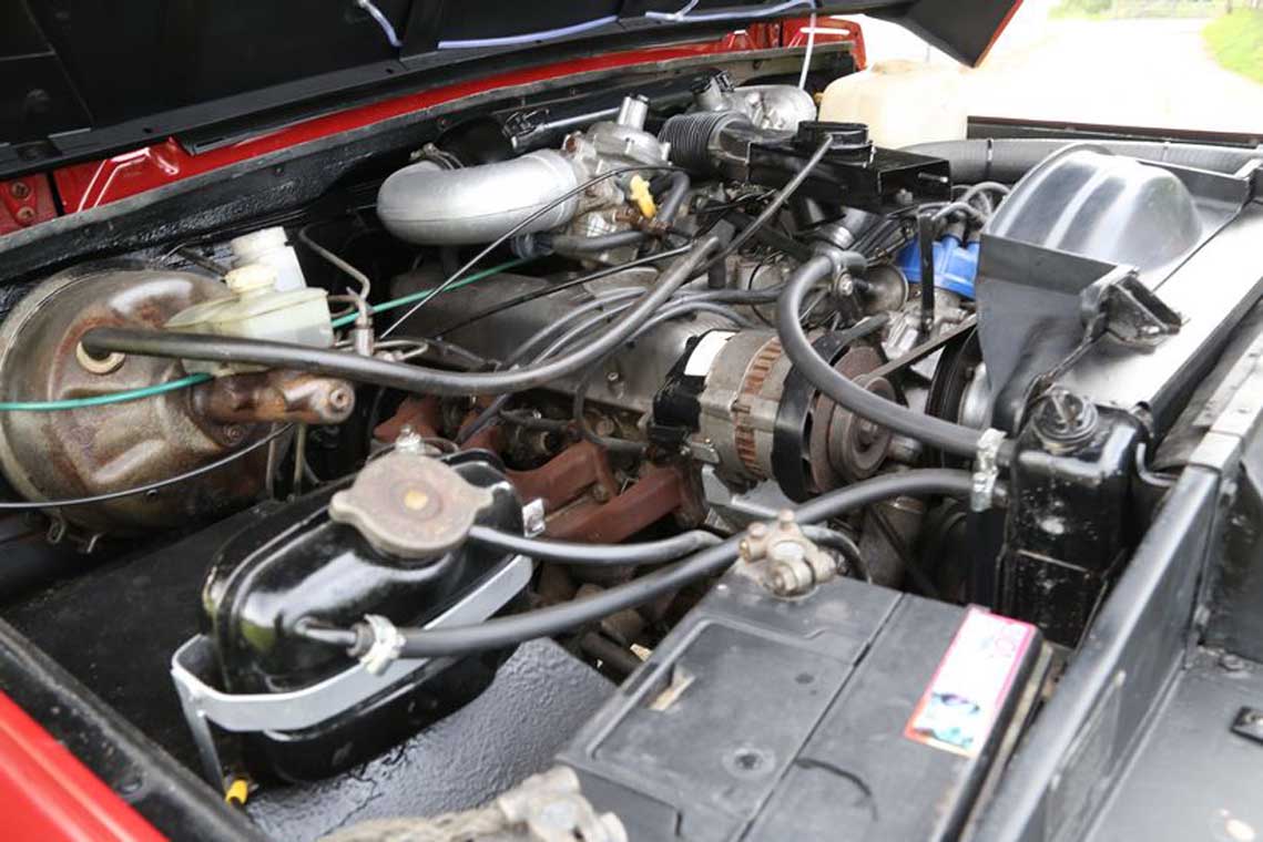 xe cổ range rover mui trần đời 1973 xe cổ range rover mui trần đời 1973