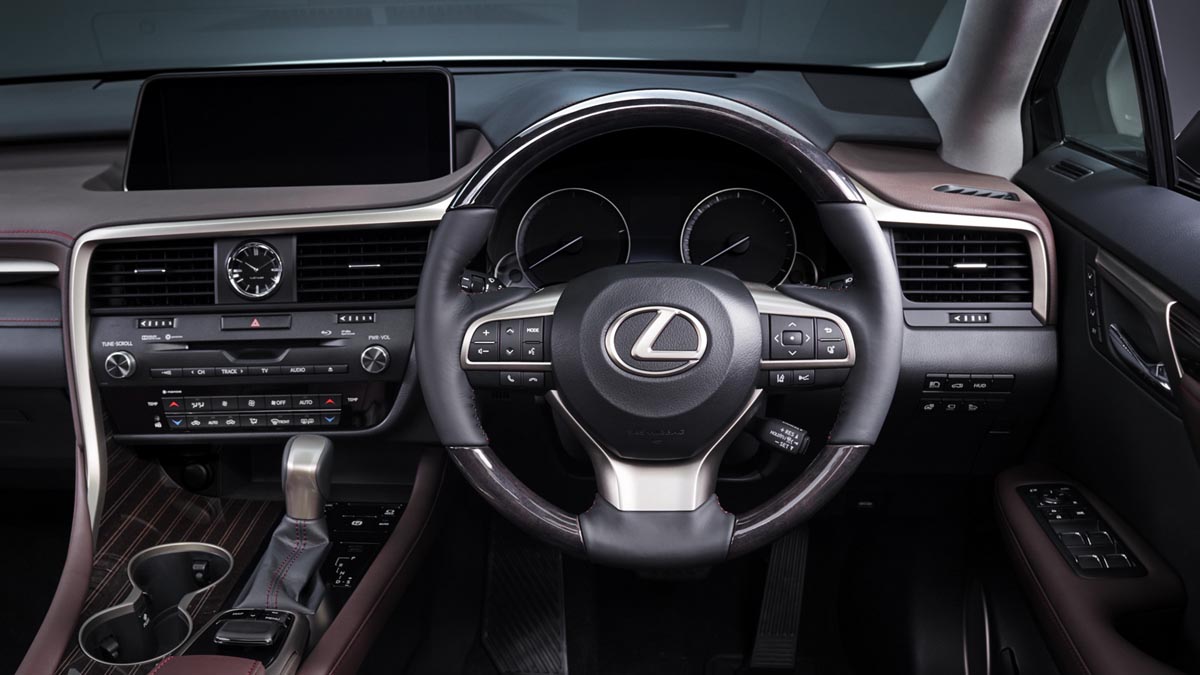 RX 2016 chính thức được bán tại Nhật Bản