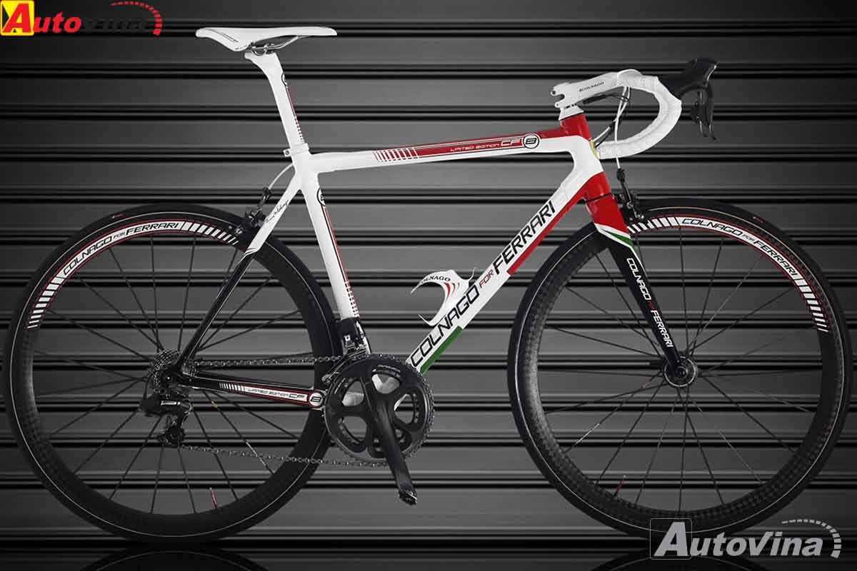 Đã một vài lần trước đây, Ferrari đã hợp tác với Colnago làm ra chiếc xe đạp mang thường hiệu Maranello nổi tiếng