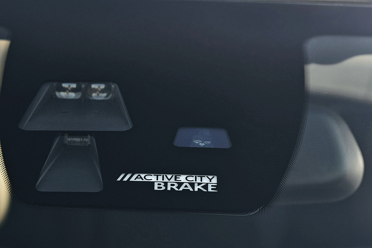 Peugeot 208 facelift tại VMS 2015