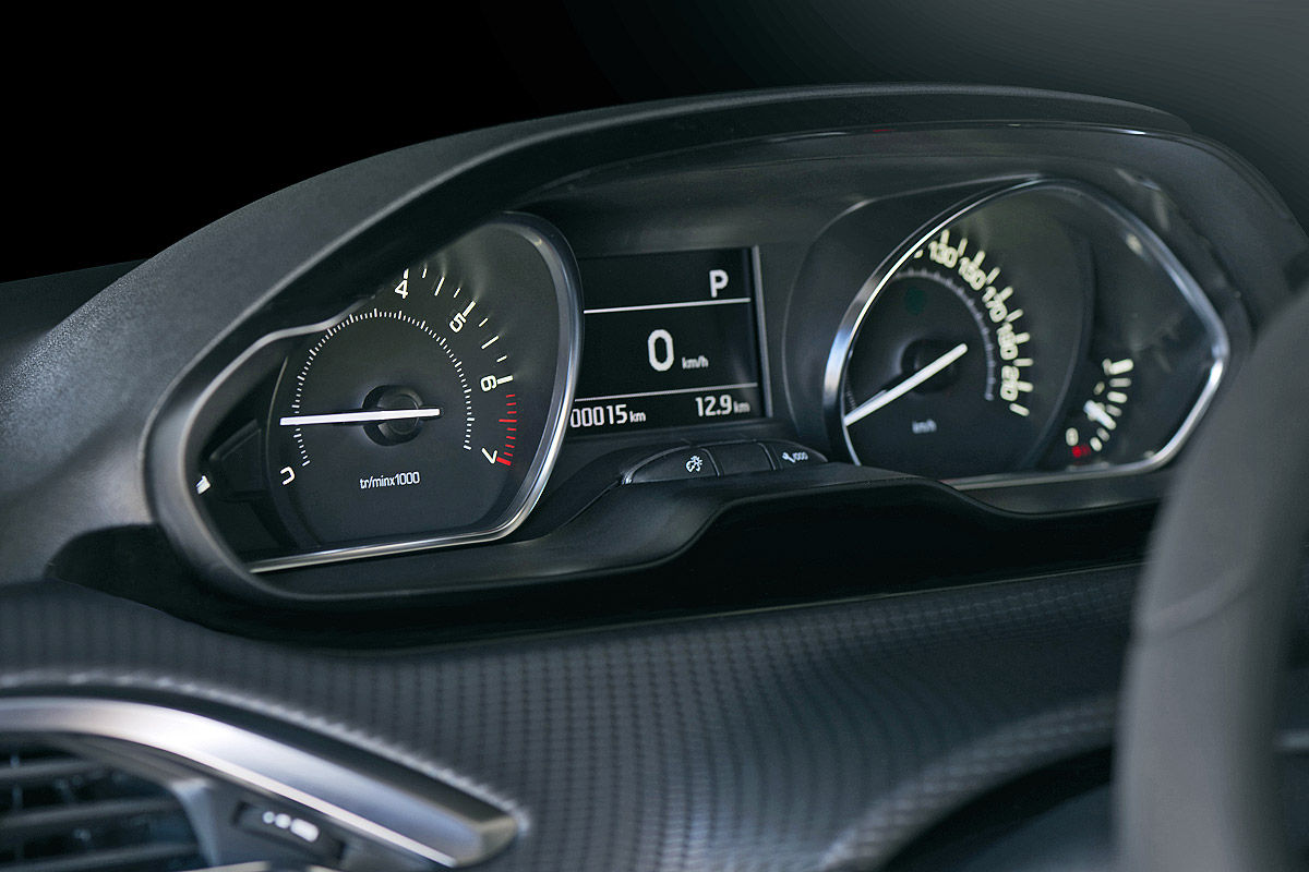 Peugeot 208 facelift tại VMS 2015