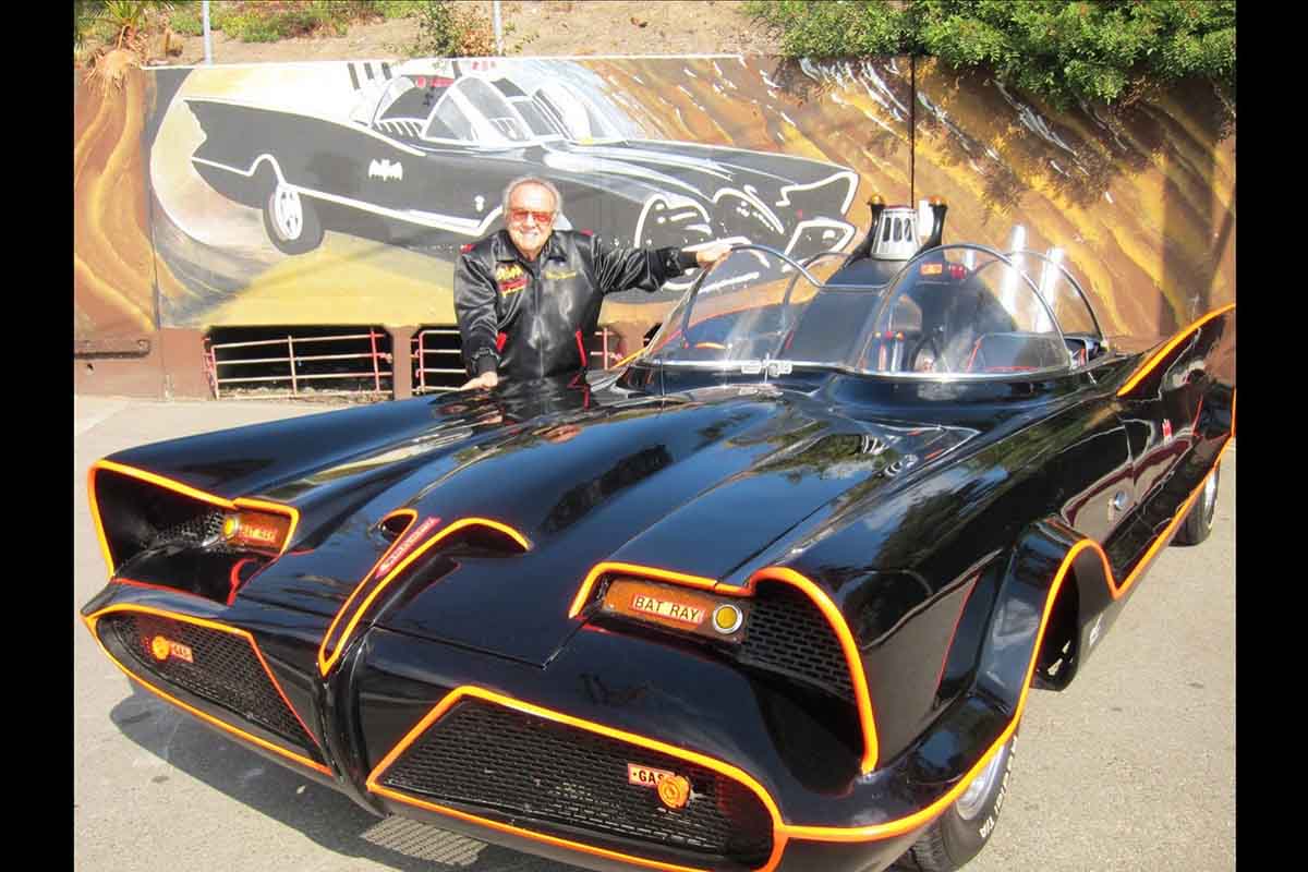 Người làm ra chiếc Batmobile đầu tiên qua đời Người làm ra chiếc Batmobile đầu tiên qua đời